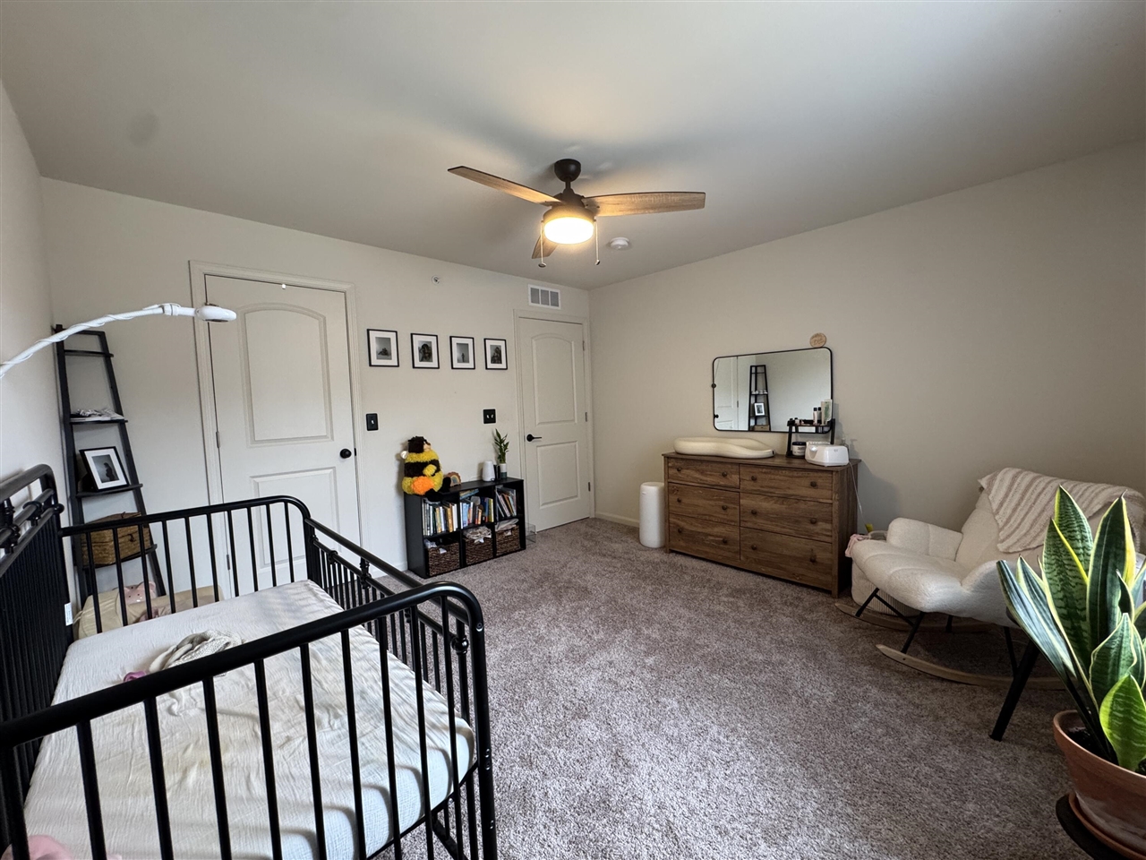 22113 Aberdeen Drive, Macomb, MI, 48042-3618