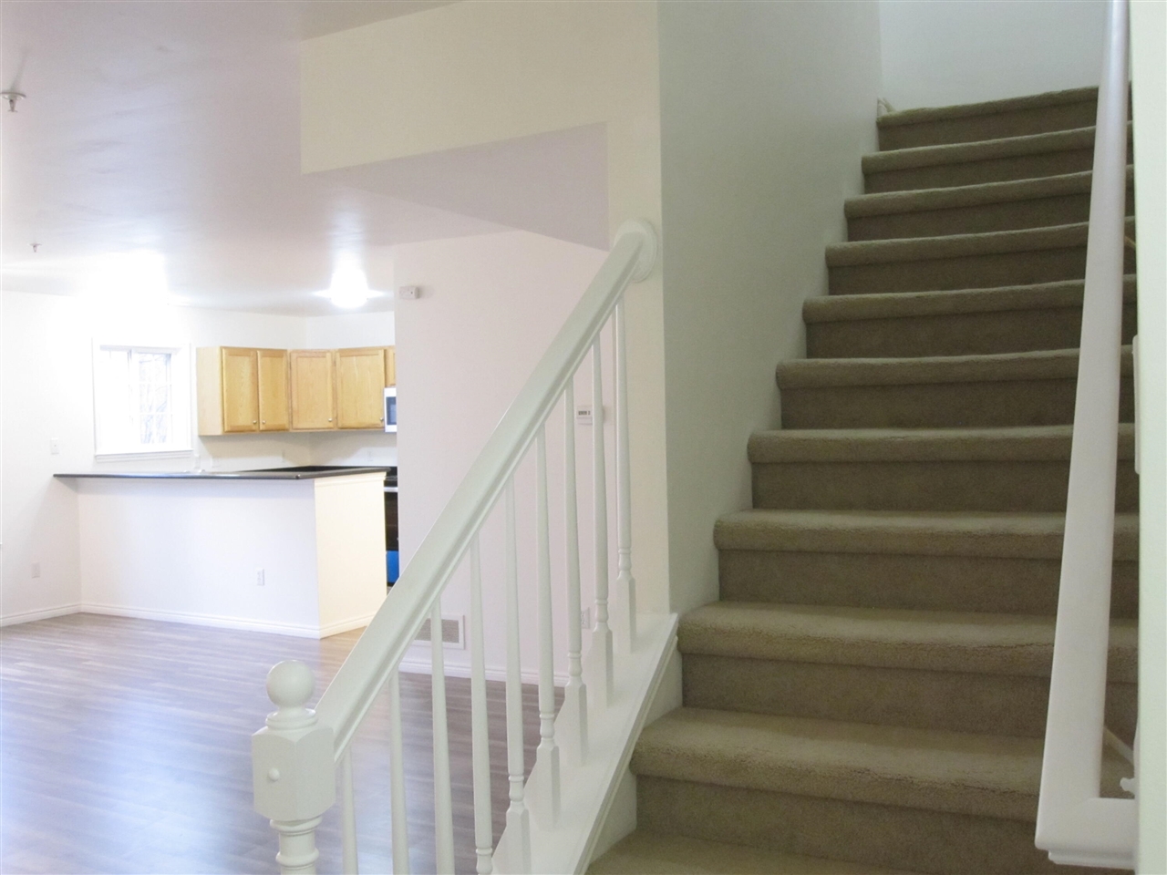 3055 Barclay Way, Ann Arbor, MI, 48105-9464