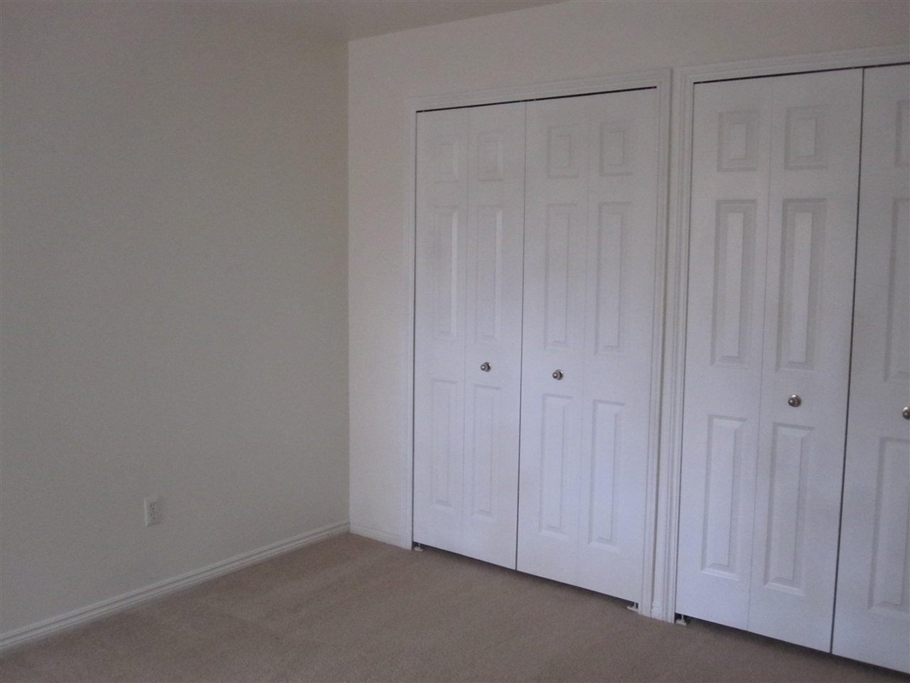 3055 Barclay Way, Ann Arbor, MI, 48105-9464