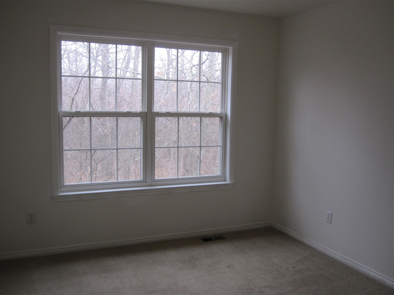 3055 Barclay Way, Ann Arbor, MI, 48105-9464