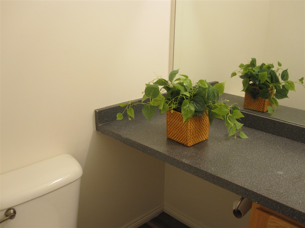 3055 Barclay Way, Ann Arbor, MI, 48105-9464