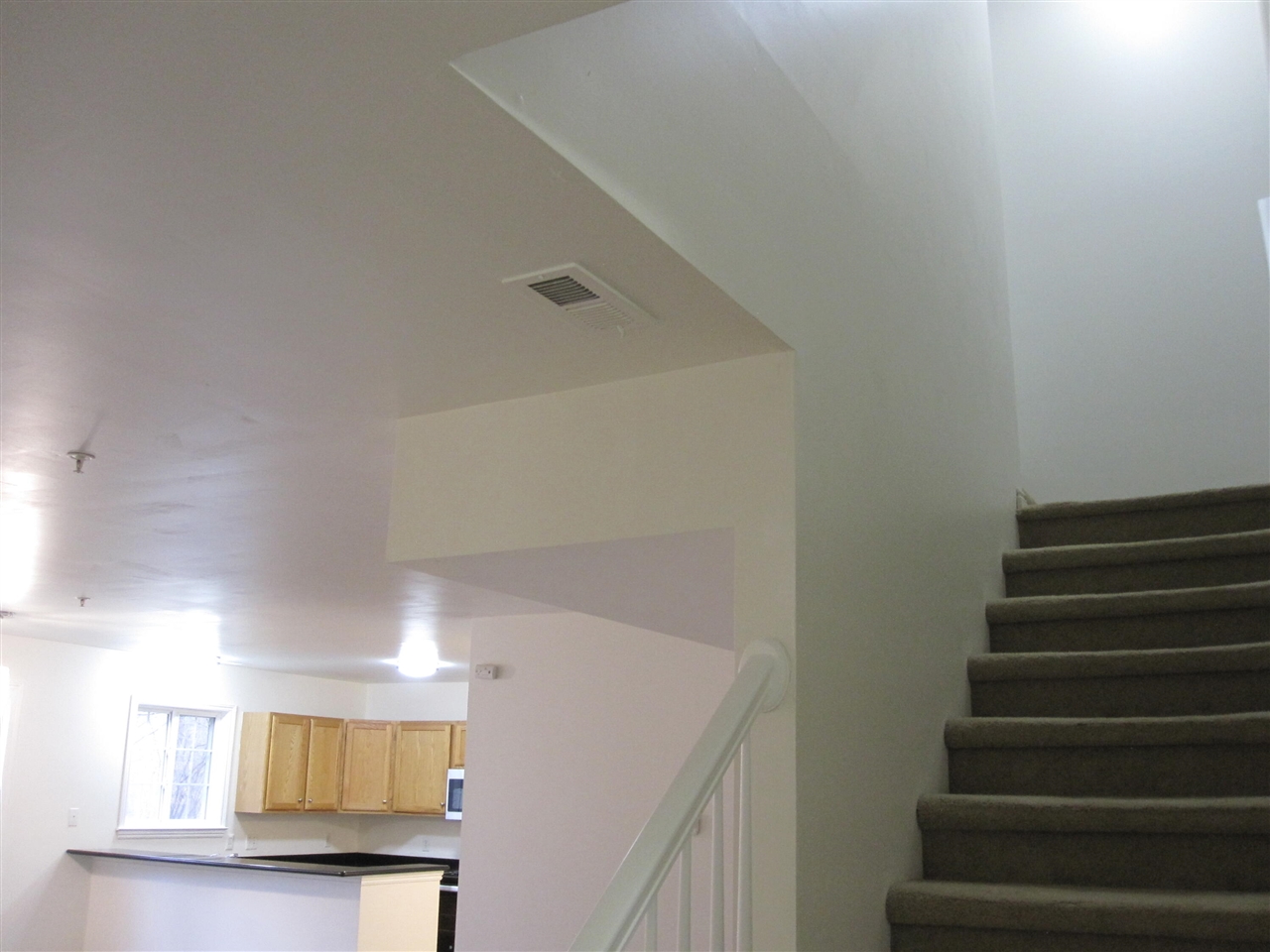 3055 Barclay Way, Ann Arbor, MI, 48105-9464