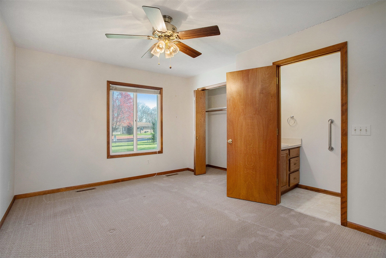4769 Weston Avenue, Kalamazoo, MI, 49006-1373