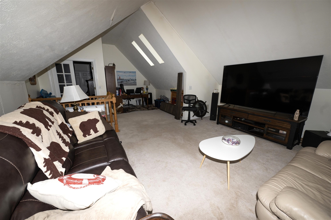 7258 S Crooked Lake Drive, Delton, MI, 49046