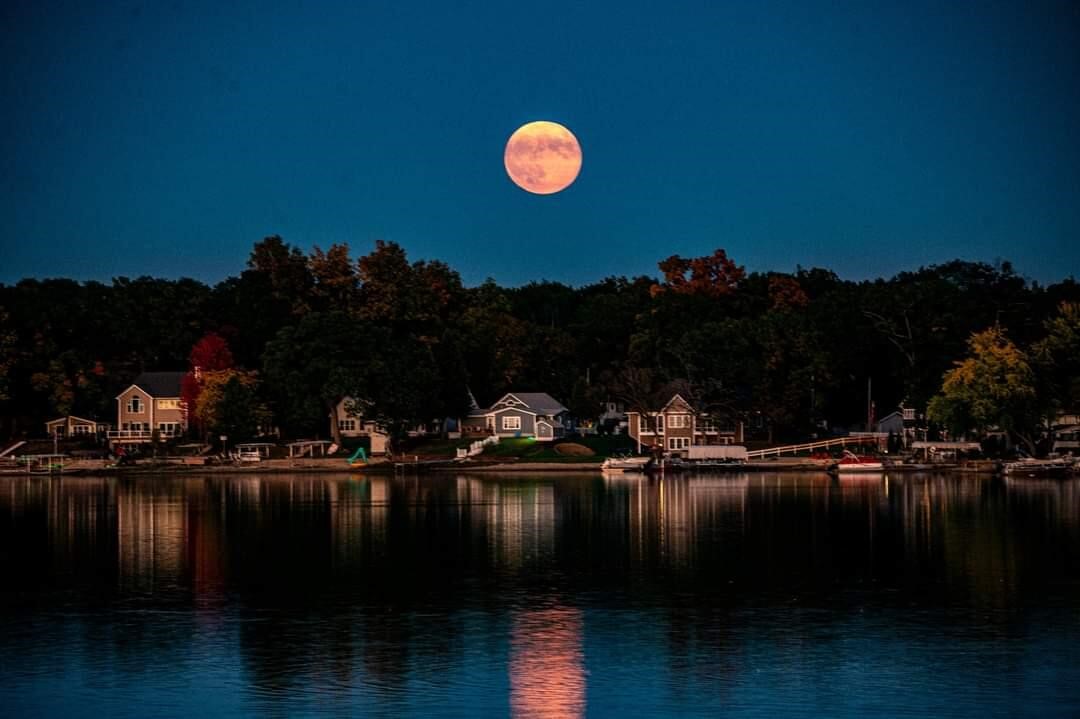 7258 S Crooked Lake Drive, Delton, MI, 49046