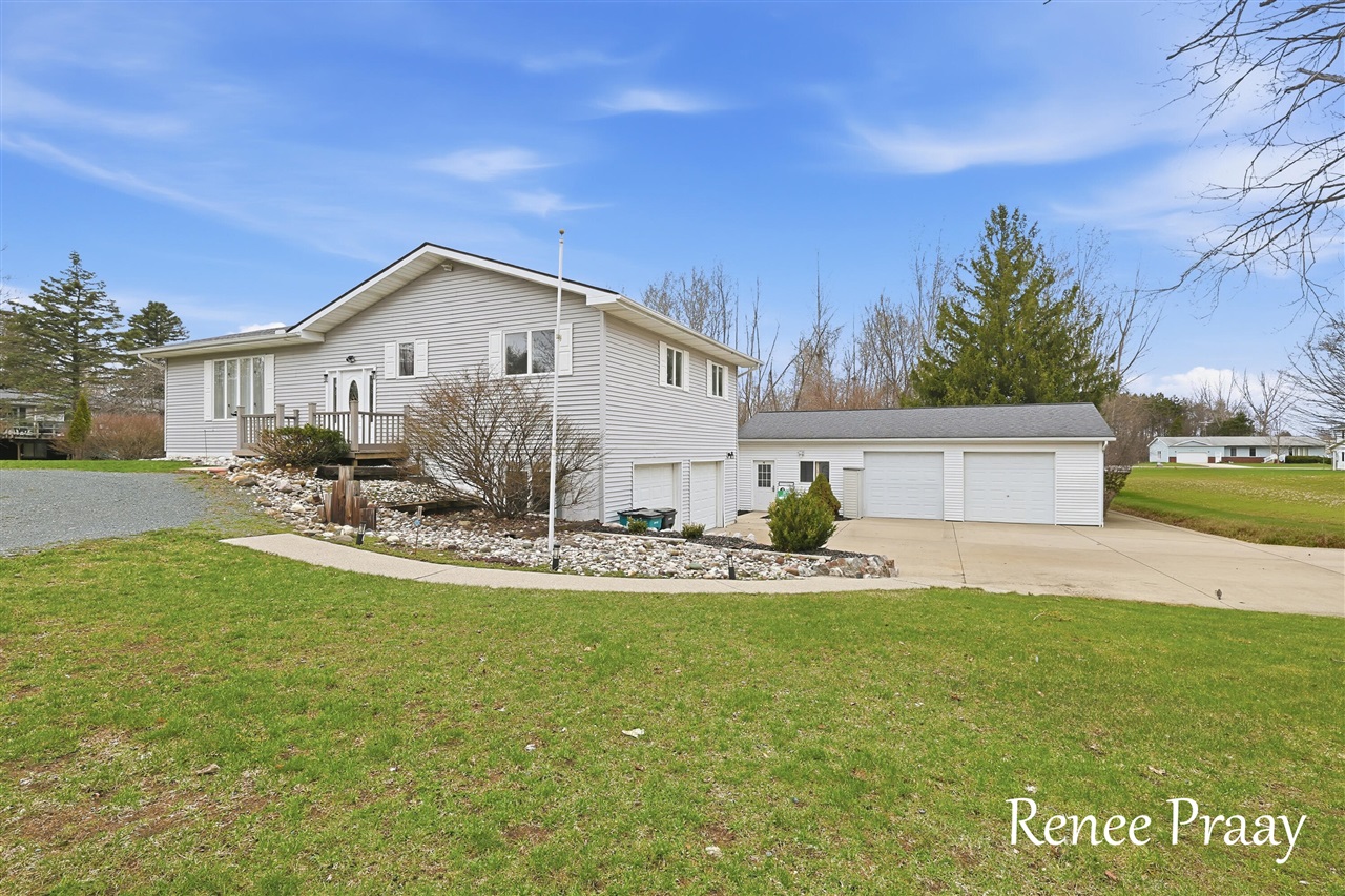 3830 Meadowbrook Lane, Hart, MI, 49420-9560