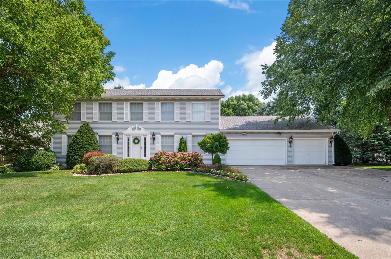 594 Sun Vale Lane, Grandville, MI, 49418-9527