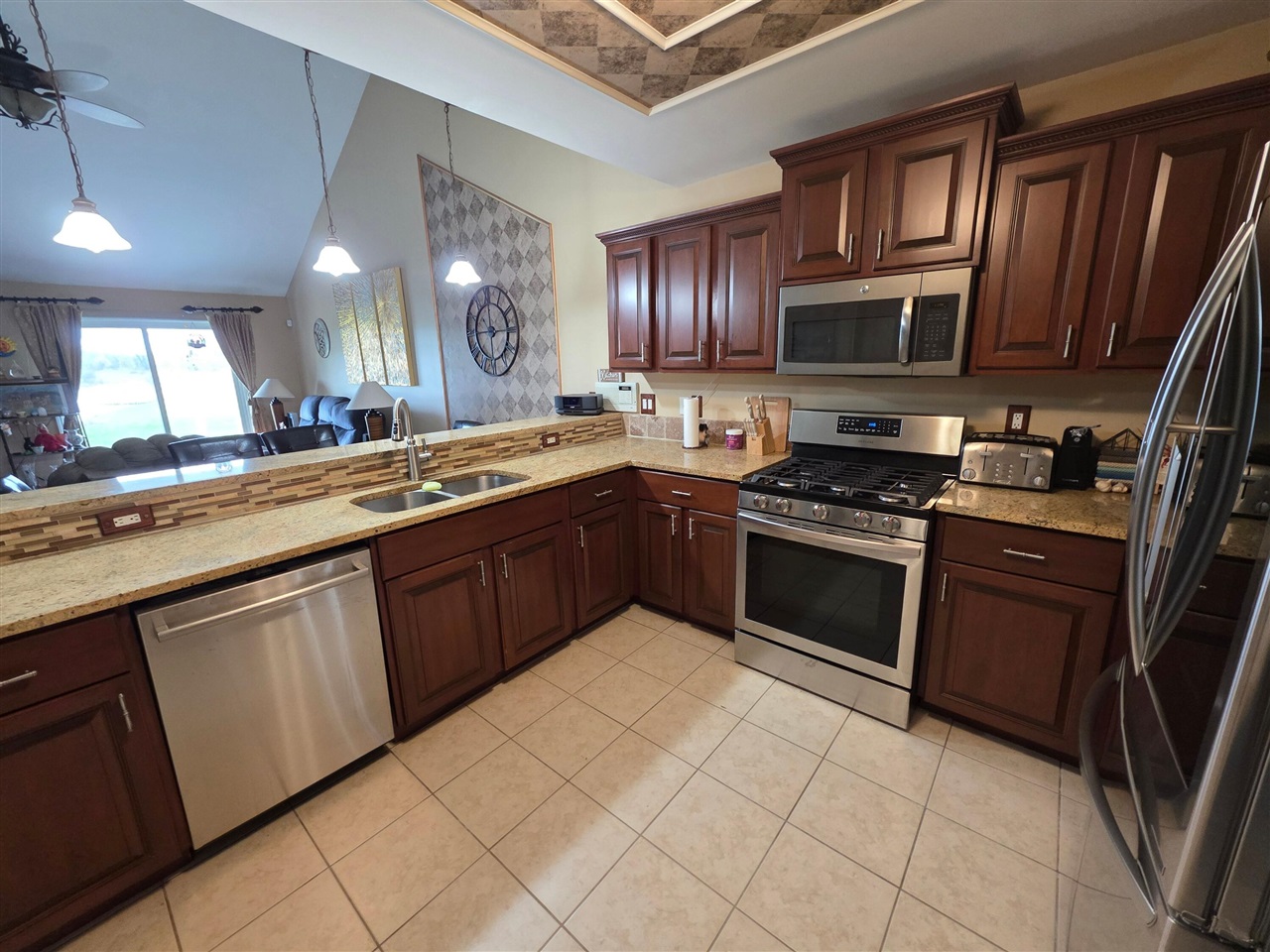 5th image of 31637 Beaver Cir, New Boston, MI 48164 | MLS# 70523449