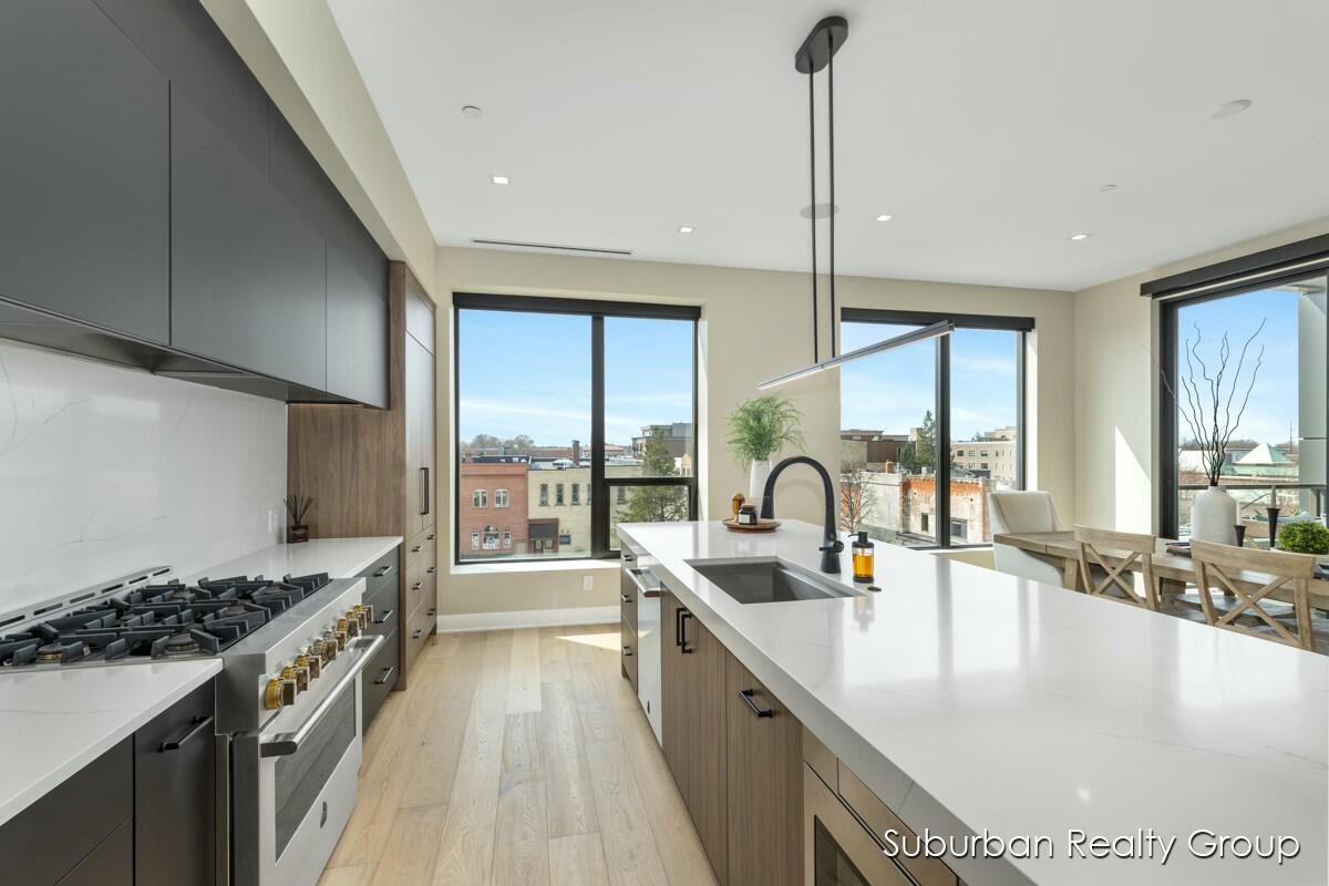 159 S River Avenue UNIT&nbsp;401, Holland, MI, 49423