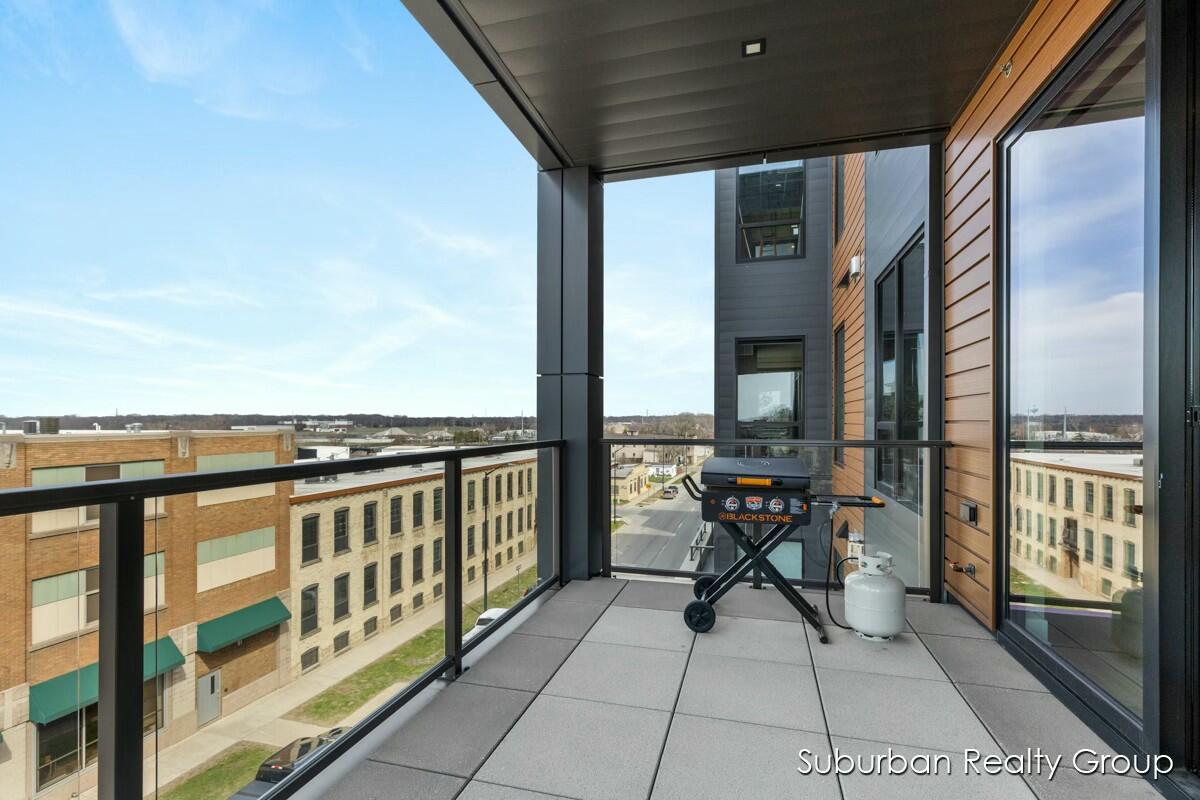 159 S River Avenue UNIT&nbsp;401, Holland, MI, 49423