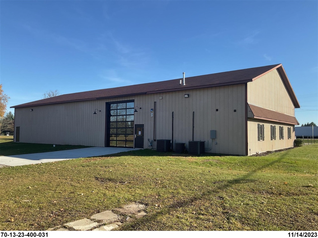 1042 E Warren Avenue, Detroit, MI, 48207 1033