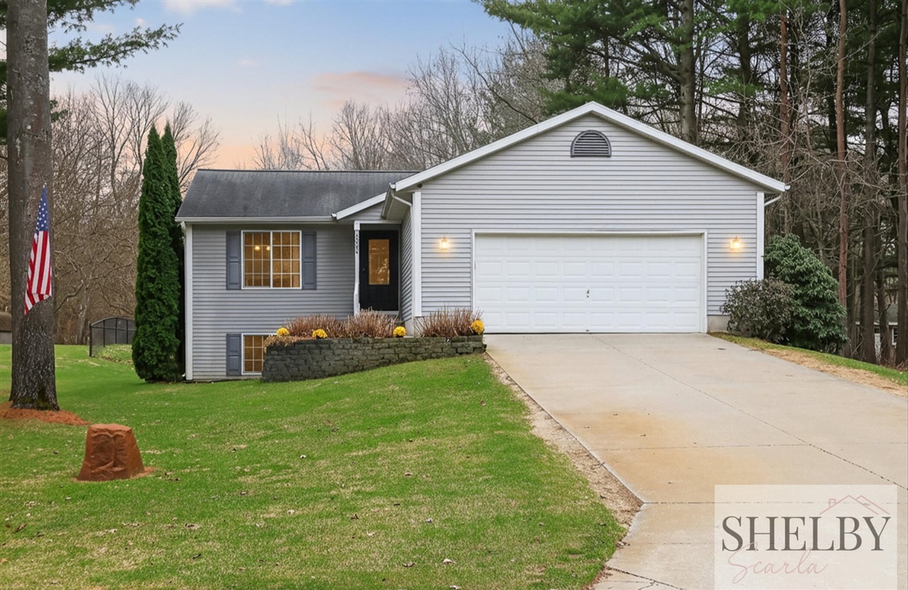 2329 Woodridge Dr Drive, Adrian, MI, 49221