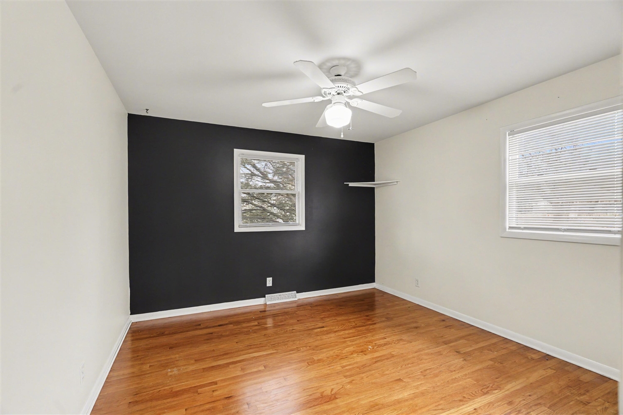 7033 S 12th Street, Portage, MI, 49024-3804