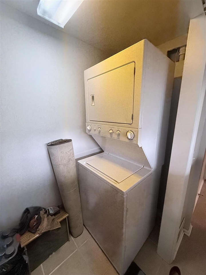 2816 Rolling Hill Avenue, Portage, MI, 49024-6647