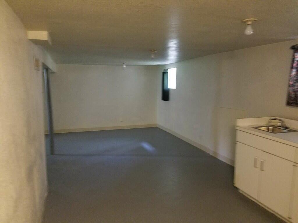 840 Superior Boulevard, Wyandotte, MI, 48192-5077