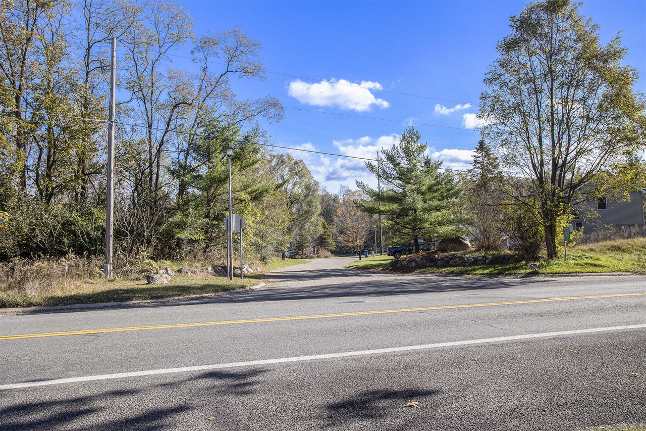 20314 Bedford Road, Battle Creek, MI, 49017-8868