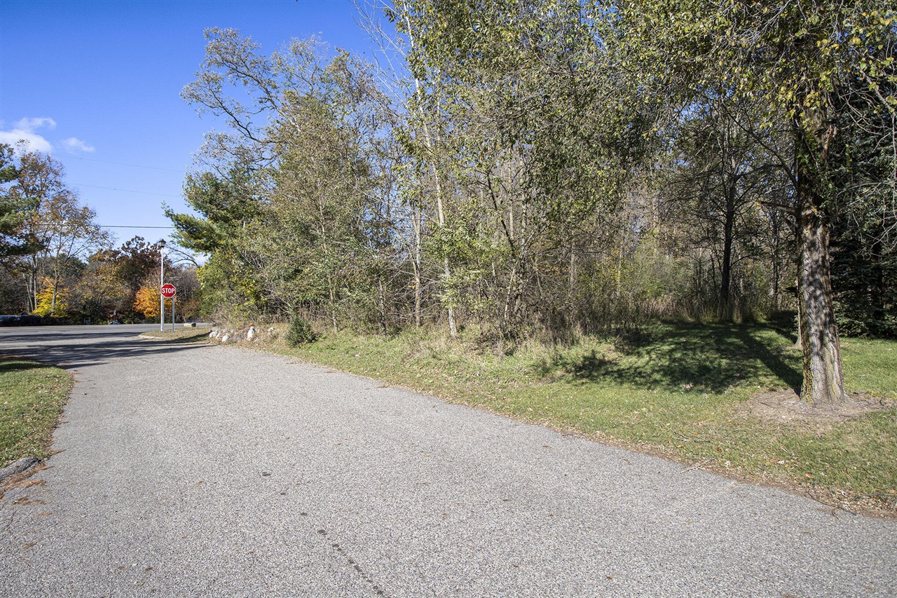 20314 Bedford Road, Battle Creek, MI, 49017-8868