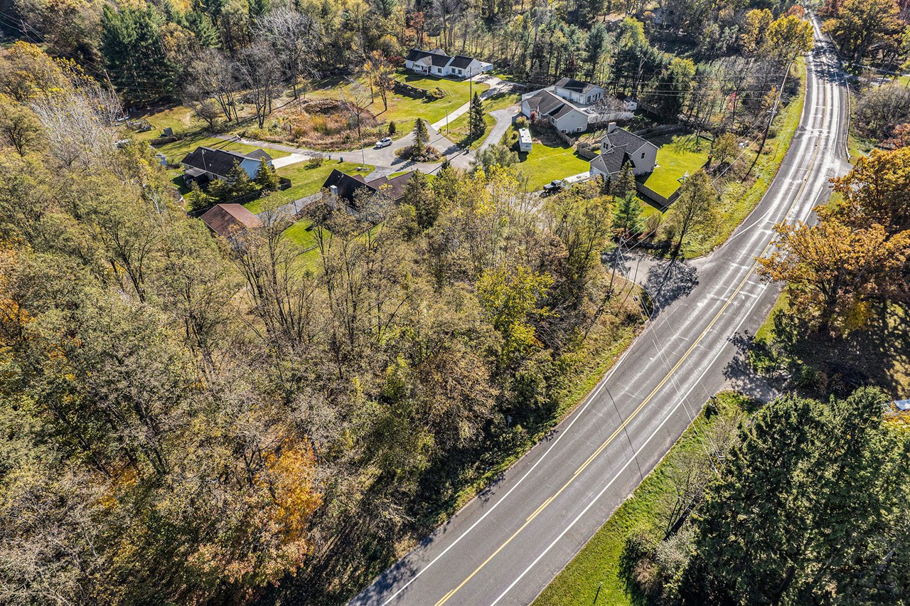 20314 Bedford Road, Battle Creek, MI, 49017-8868