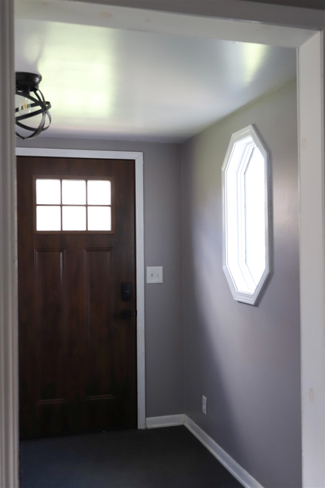 613 Hillcrest Road, Paw Paw, MI, 49079-1710