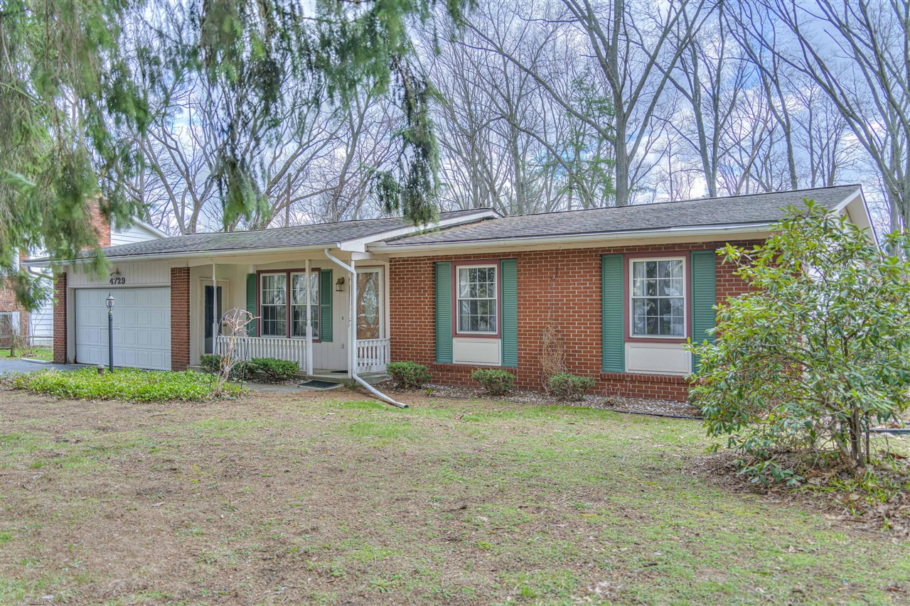 4729 Pin Oak Trail, Jackson, MI, 49201-8203