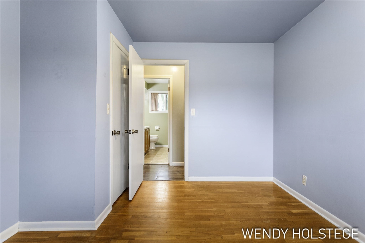 306 N 145th Avenue, Holland, MI, 49424-6448