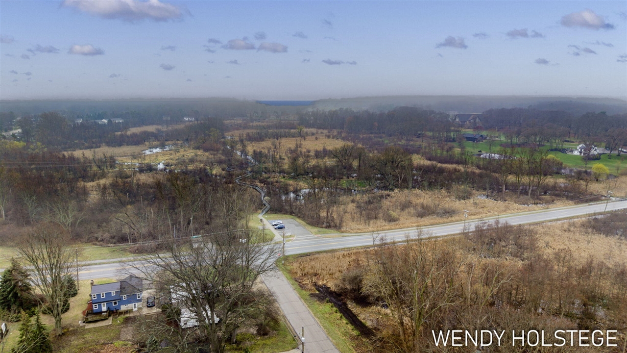 306 N 145th Avenue, Holland, MI, 49424-6448