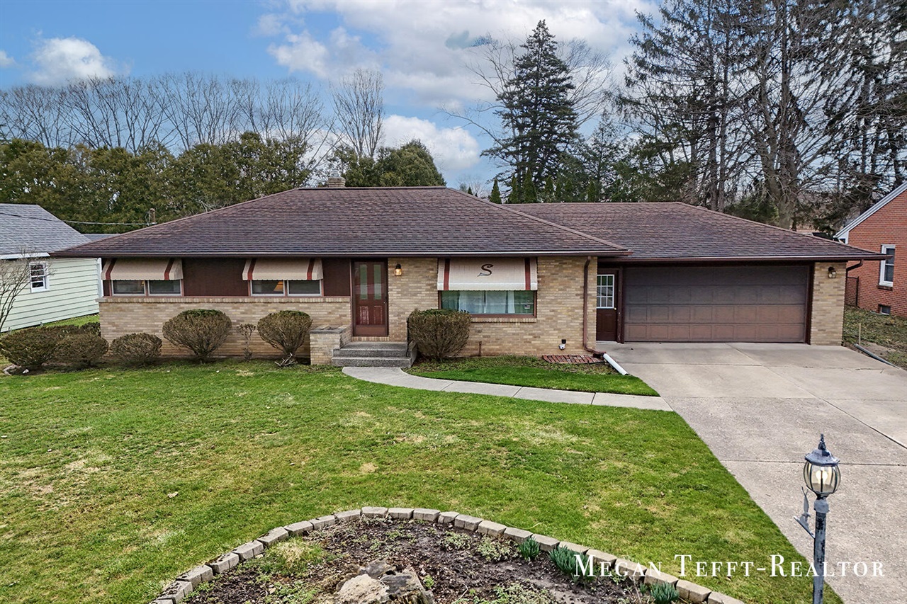 900 Maynard, Grand Rapids, MI, 49504-3659