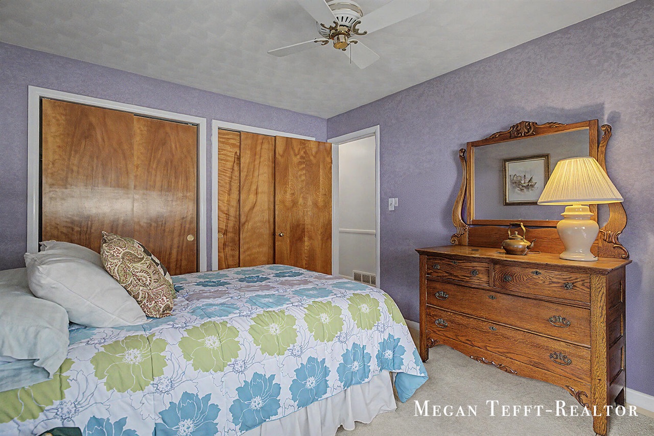 900 Maynard, Grand Rapids, MI, 49504-3659