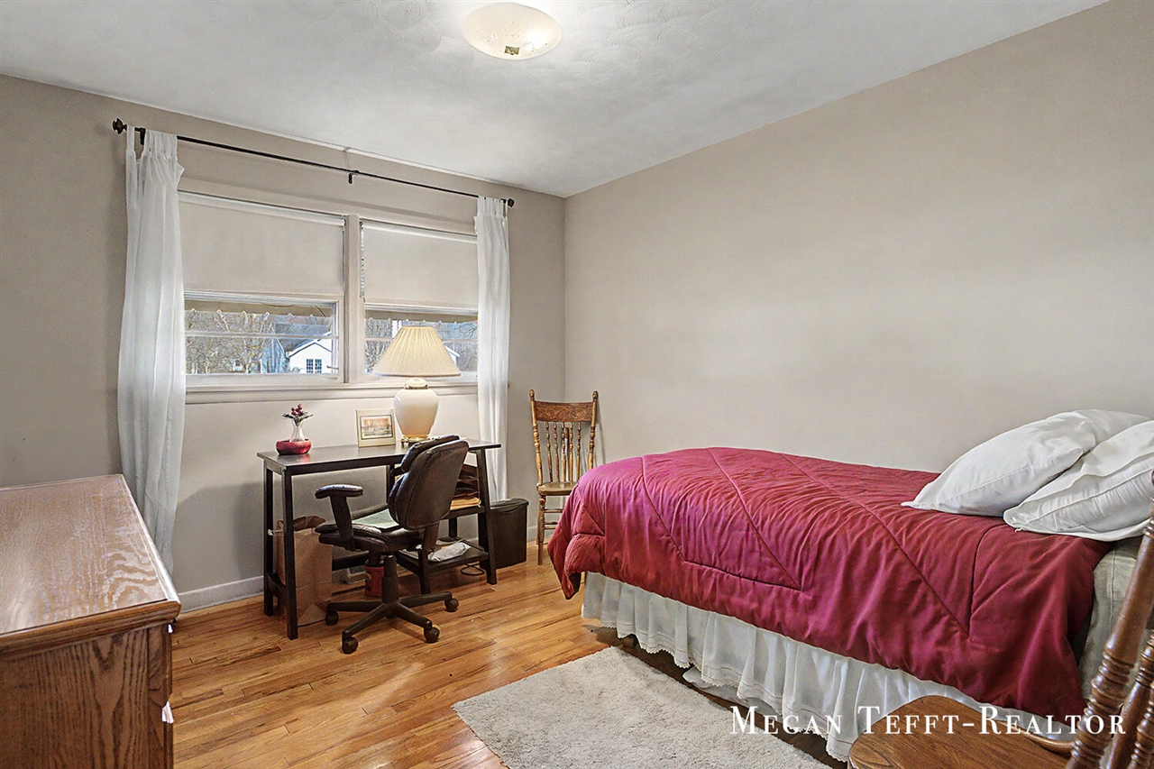 900 Maynard, Grand Rapids, MI, 49504-3659