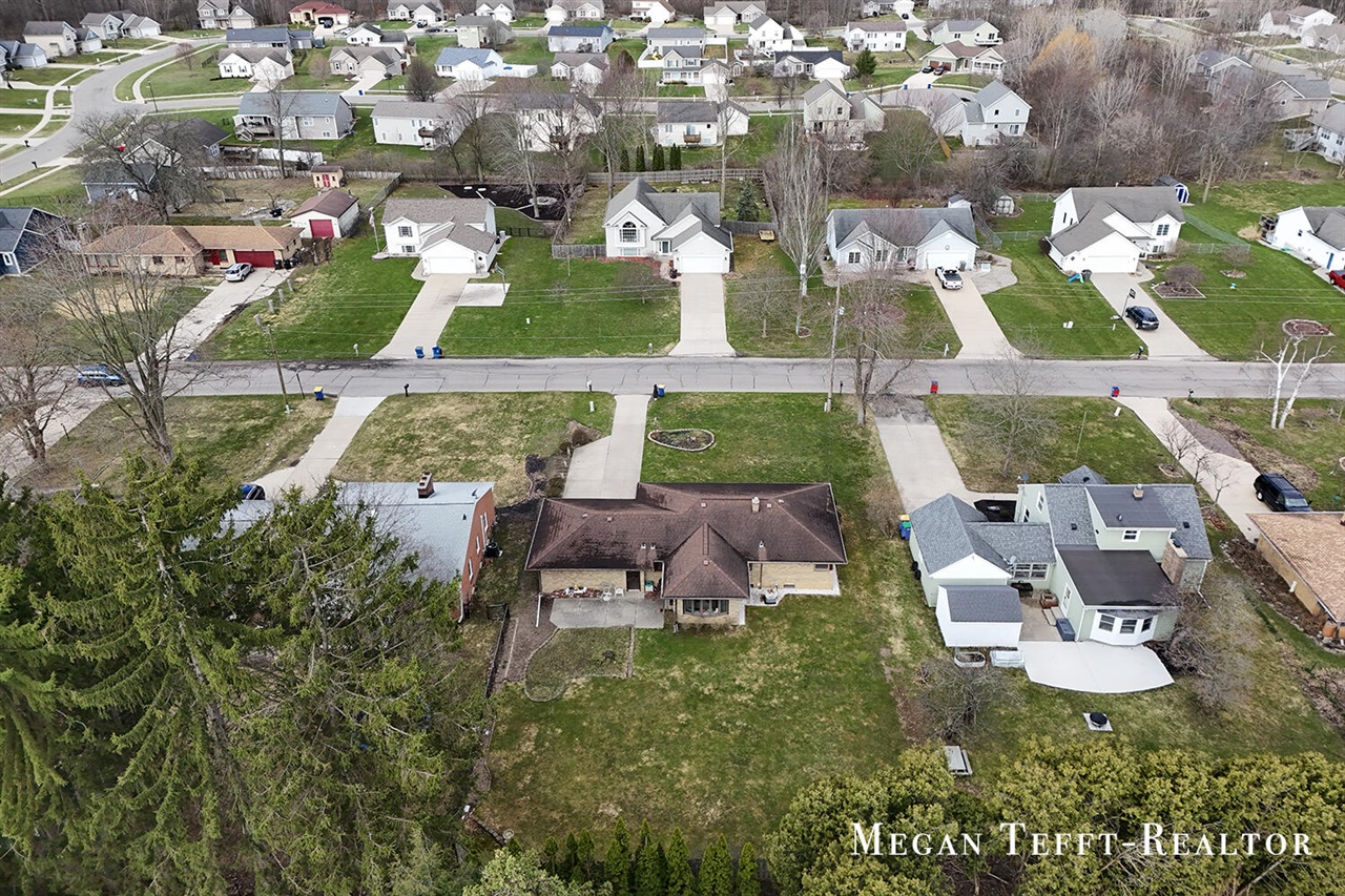 900 Maynard, Grand Rapids, MI, 49504-3659