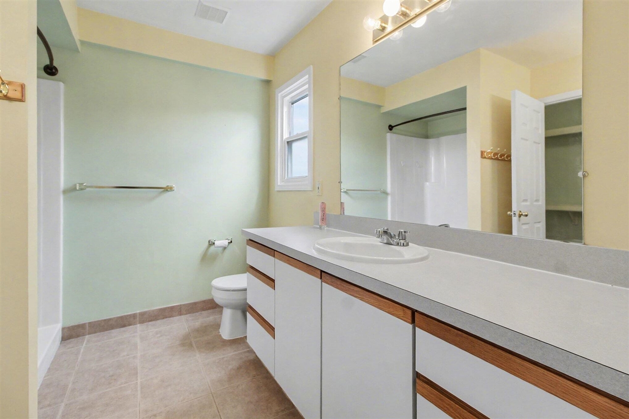 13139 Mulberry Street, Southgate, MI, 48195-2440