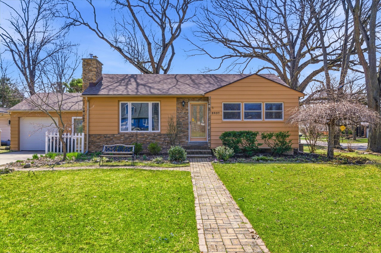 2437 Burns Avenue, Ypsilanti, MI, 48197-4303