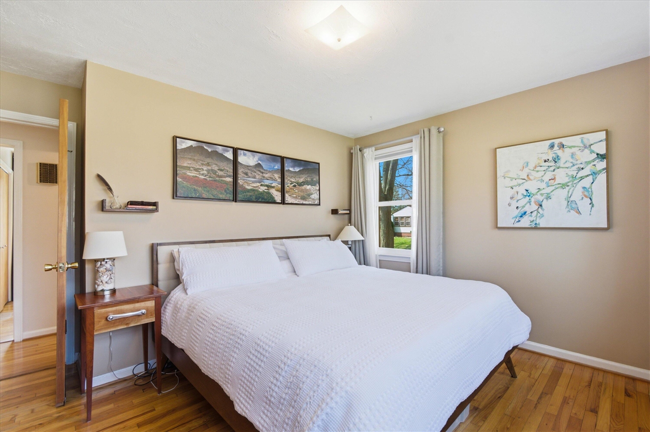 2437 Burns Avenue, Ypsilanti, MI, 48197-4303