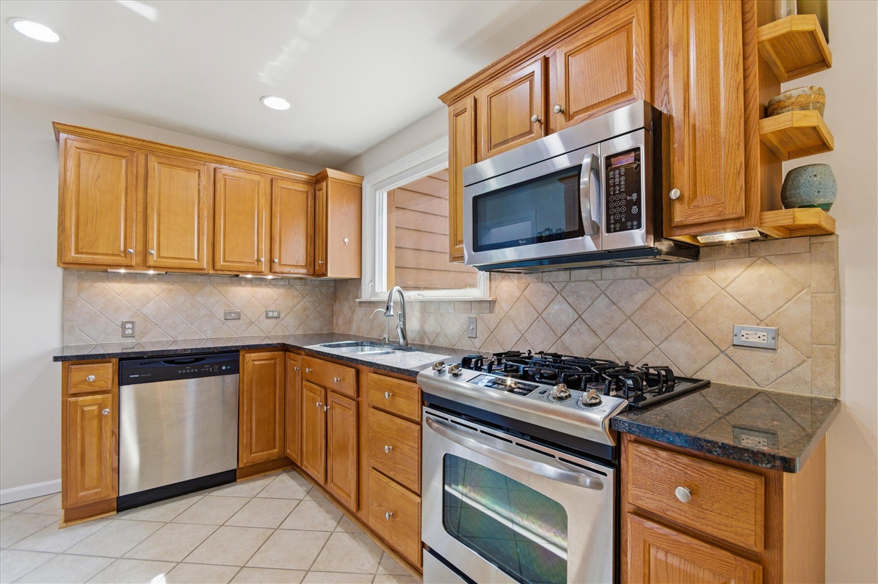 2437 Burns Avenue, Ypsilanti, MI, 48197-4303