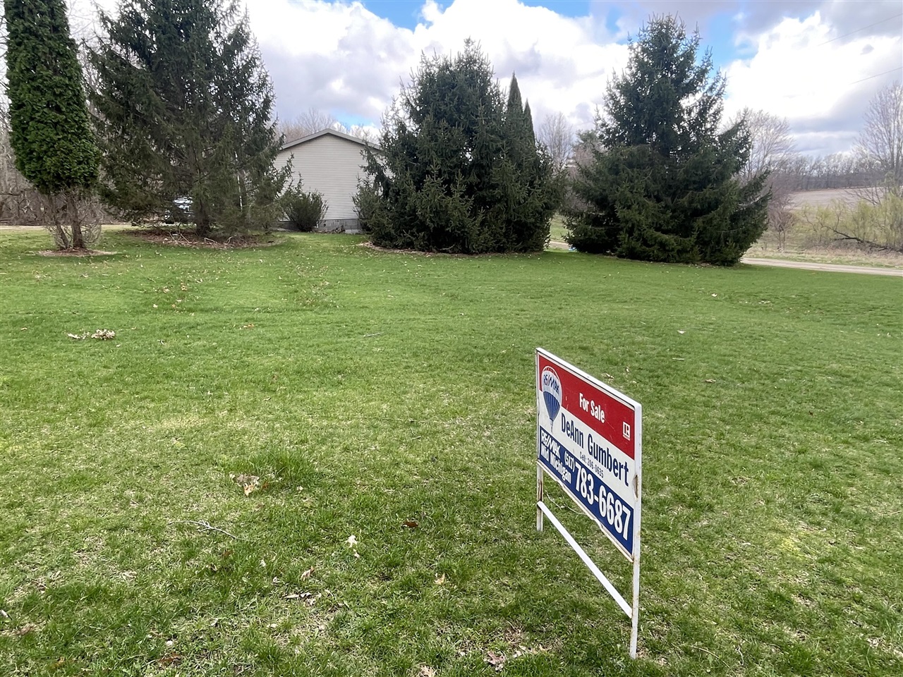 8534 Clough Road, Parma, MI, 49269-9631