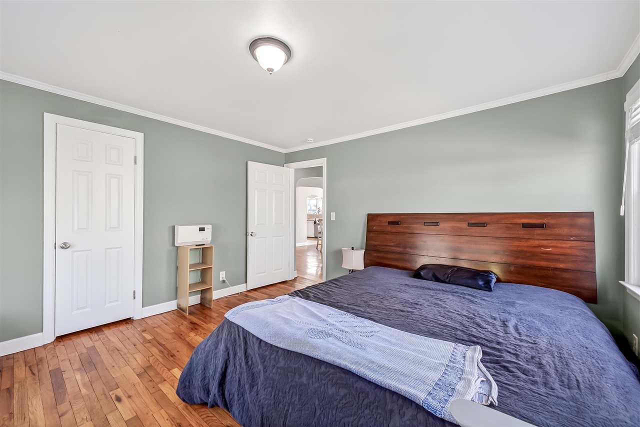 1845 Spencer Drive, Norton Shores, MI, 49441-4536