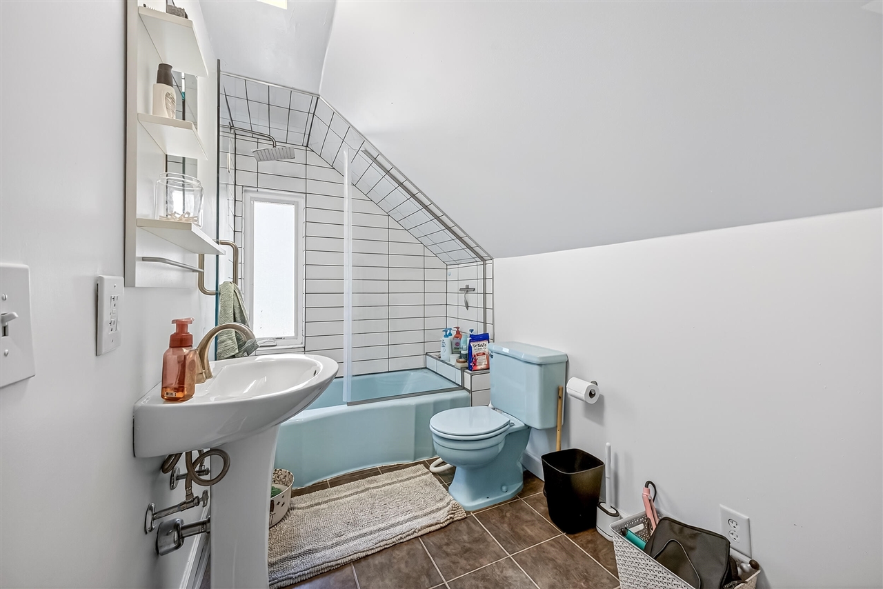 1845 Spencer Drive, Norton Shores, MI, 49441-4536