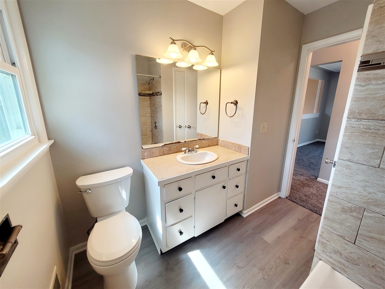 1462 Southlawn Drive, Wyoming, MI, 49509-4354