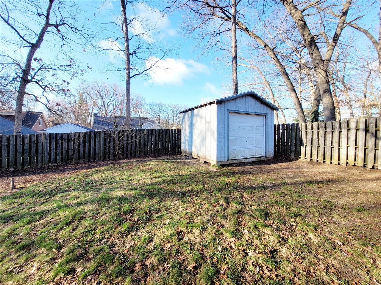 1462 Southlawn Drive, Wyoming, MI, 49509-4354