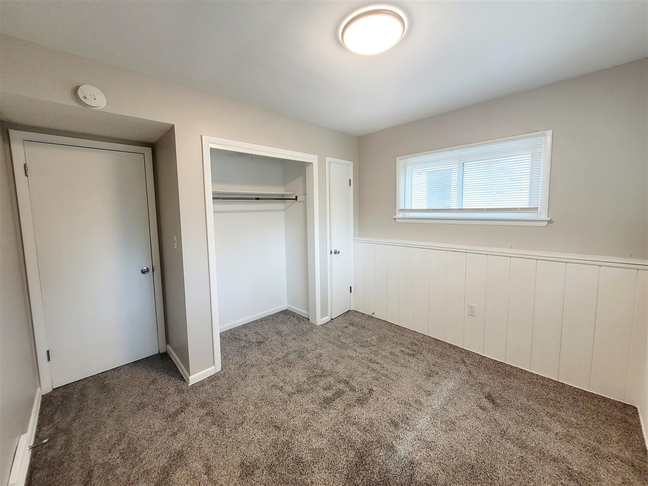 1462 Southlawn Drive, Wyoming, MI, 49509-4354