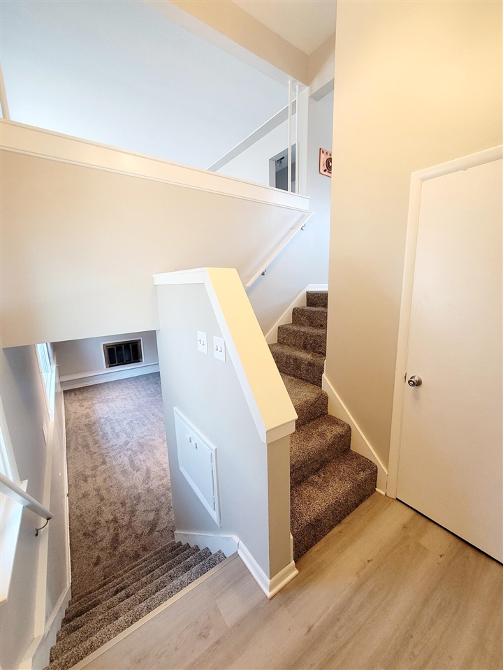 1462 Southlawn Drive, Wyoming, MI, 49509-4354