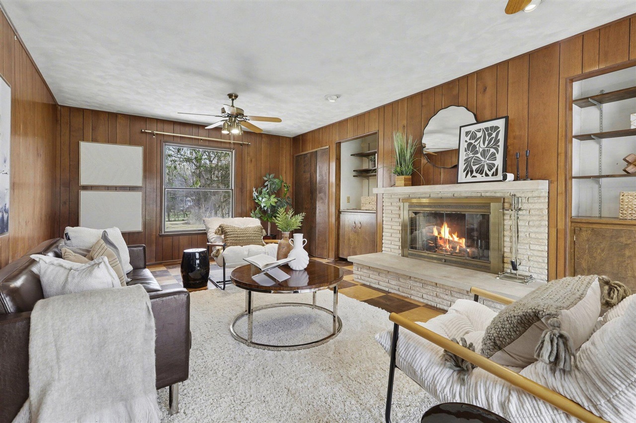 2889 Parkridge Drive, Ann Arbor, MI, 48103-1734