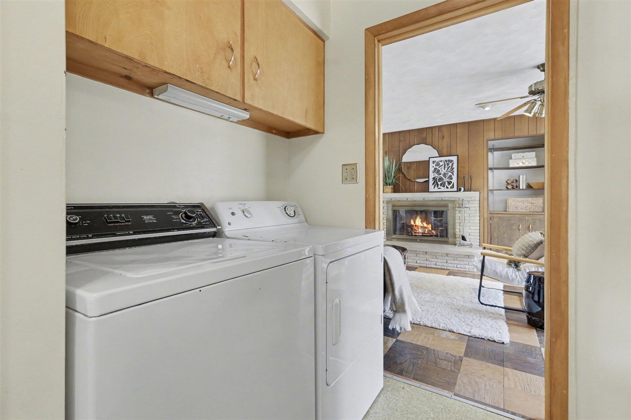 2889 Parkridge Drive, Ann Arbor, MI, 48103-1734