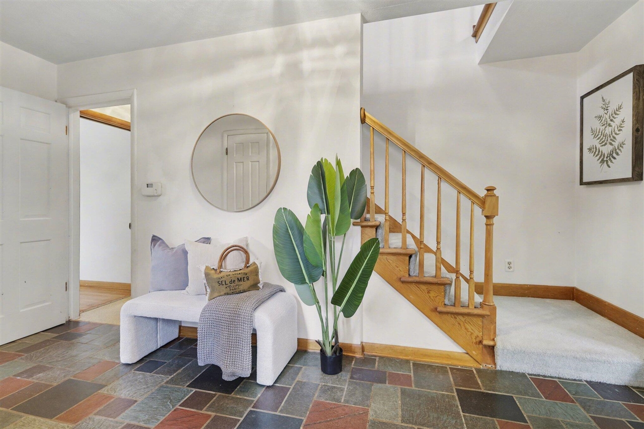 2889 Parkridge Drive, Ann Arbor, MI, 48103-1734