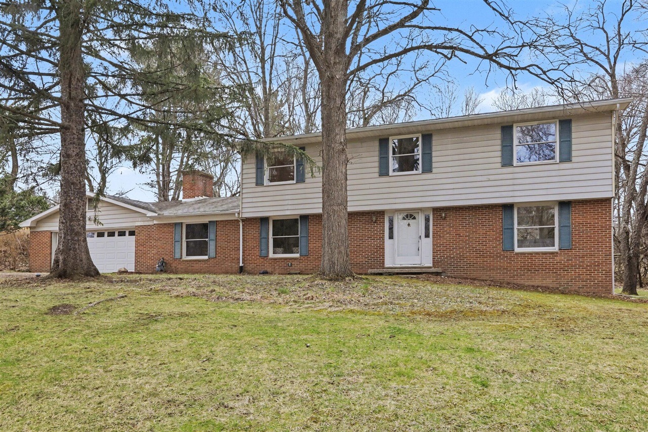 2889 Parkridge Drive, Ann Arbor, MI, 48103-1734