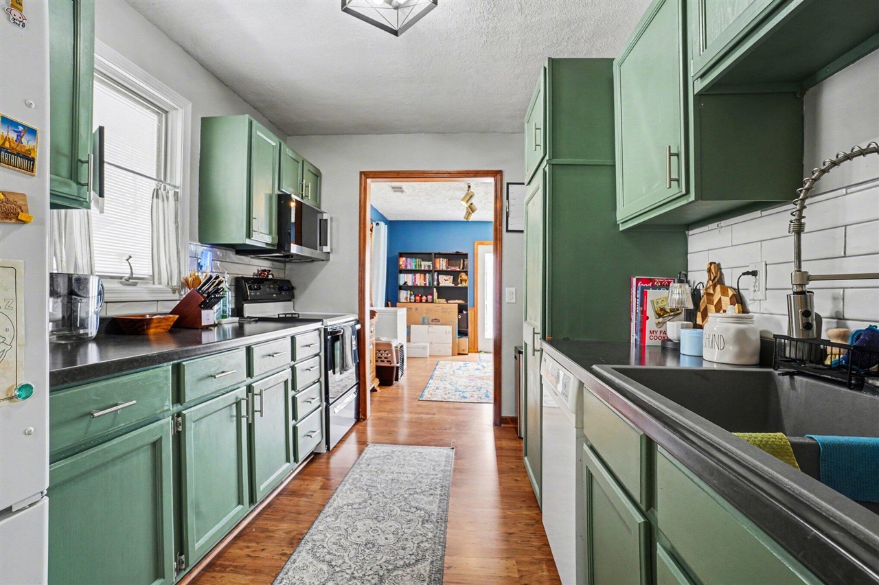 4128 Taft Street, Kalamazoo, MI, 49004-3061