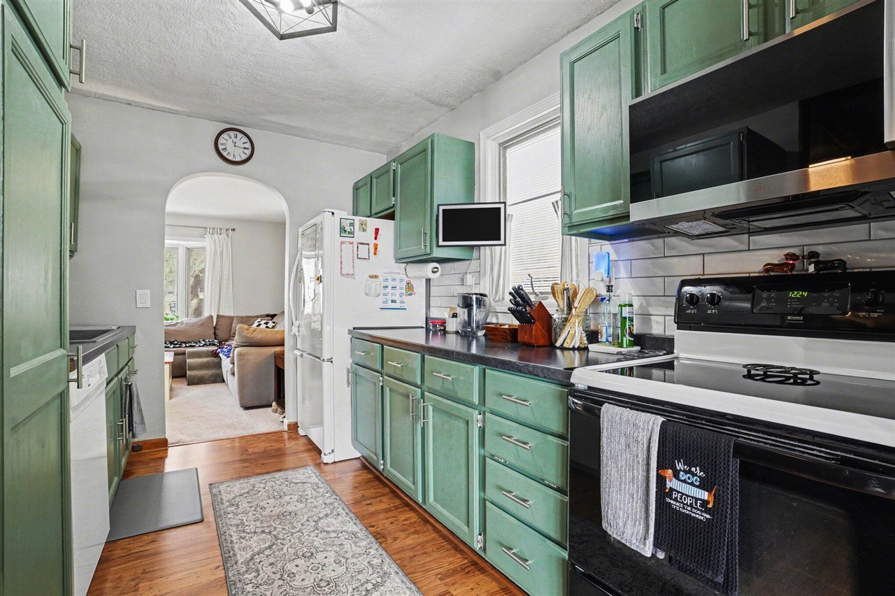 4128 Taft Street, Kalamazoo, MI, 49004-3061