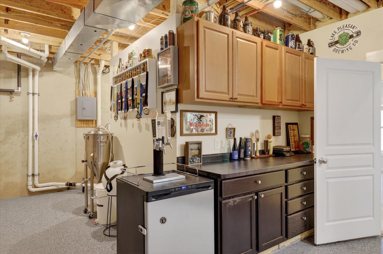 5420 Farallon Street, Kalamazoo, MI, 49009-6202