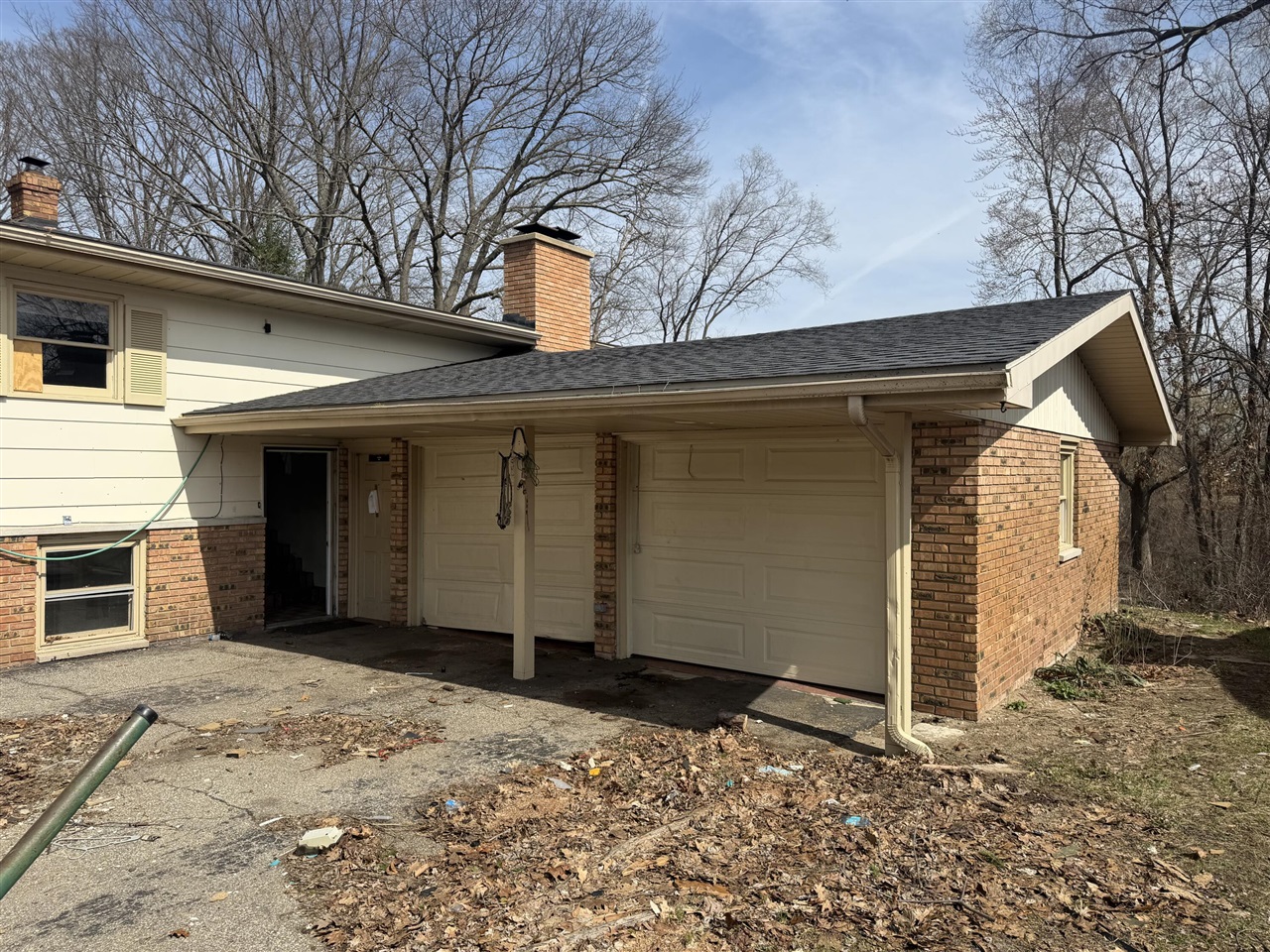 1565 N Teakwood Drive, Stevensville, MI, 49127-9622