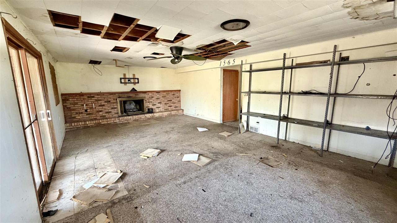 1565 N Teakwood Drive, Stevensville, MI, 49127-9622